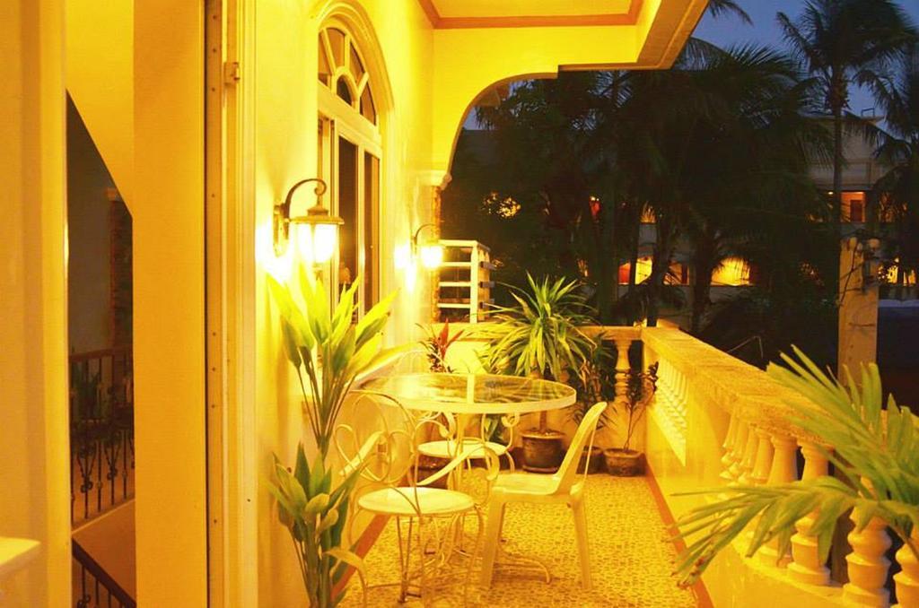 Casa D' Estrella Apartelle Balabag  Buitenkant foto