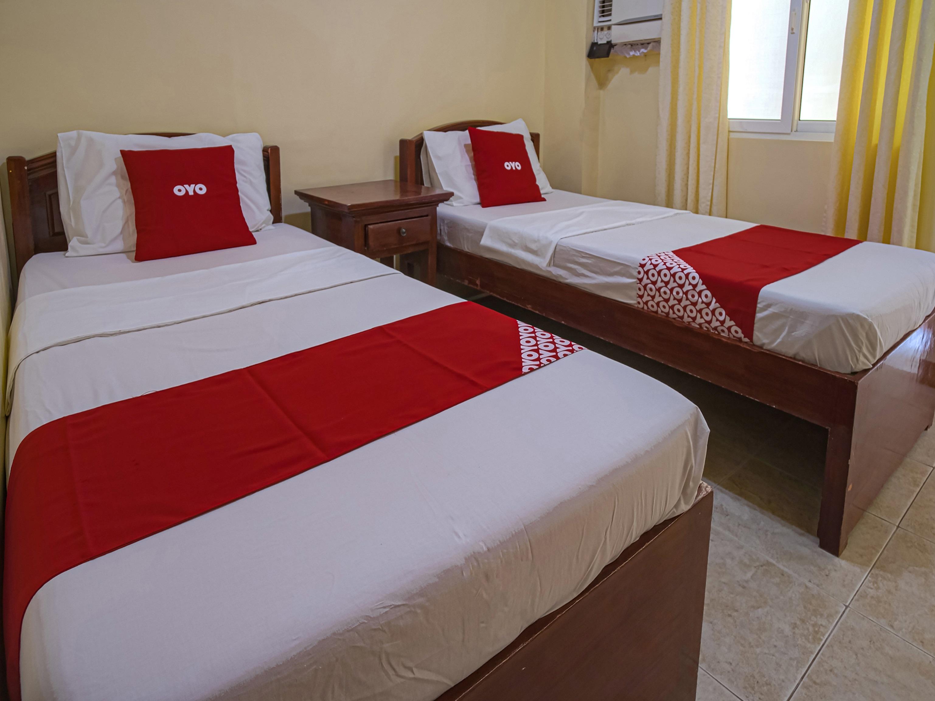 Casa D' Estrella Apartelle Balabag  Buitenkant foto