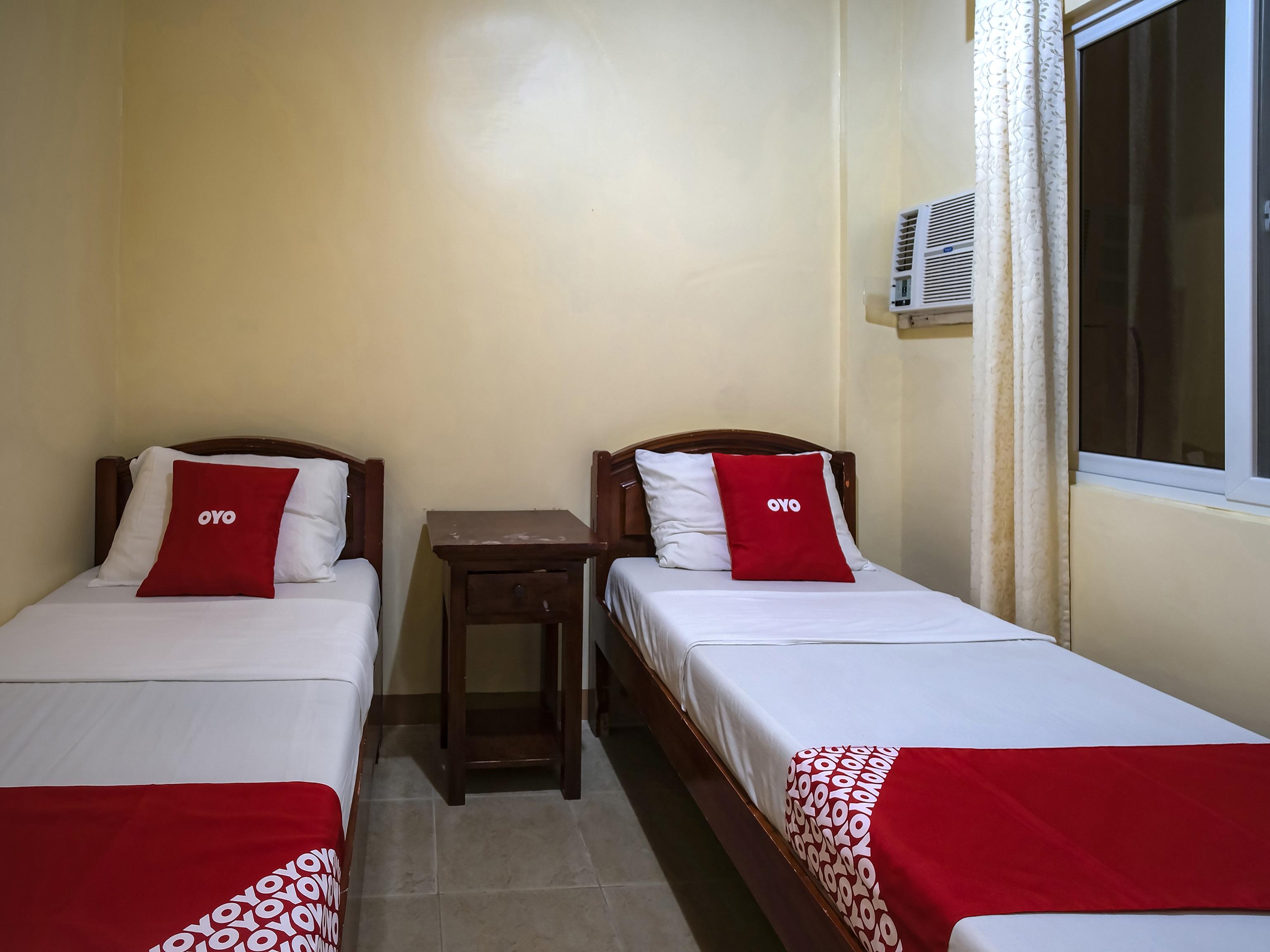 Casa D' Estrella Apartelle Balabag  Buitenkant foto
