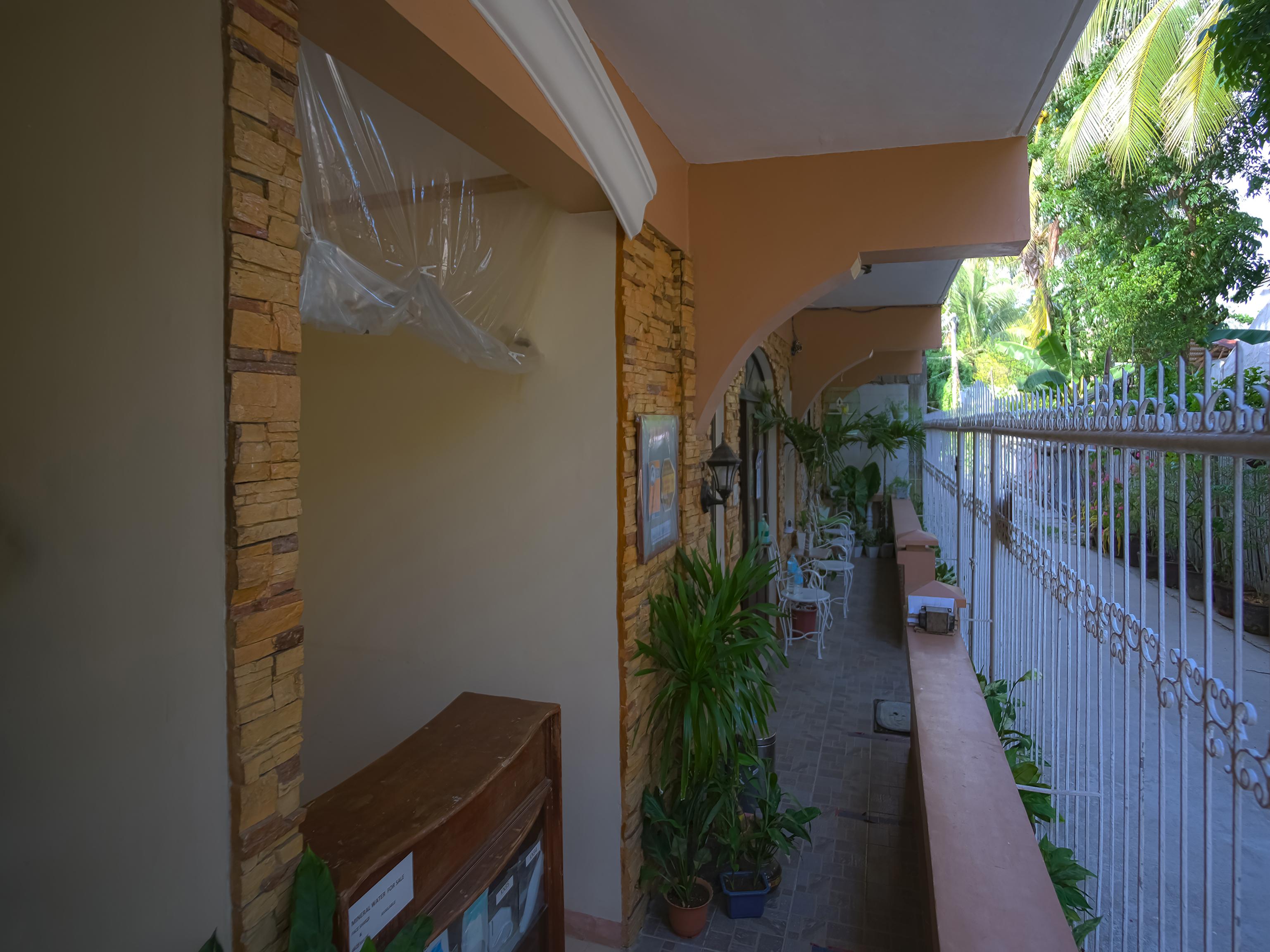 Casa D' Estrella Apartelle Balabag  Buitenkant foto